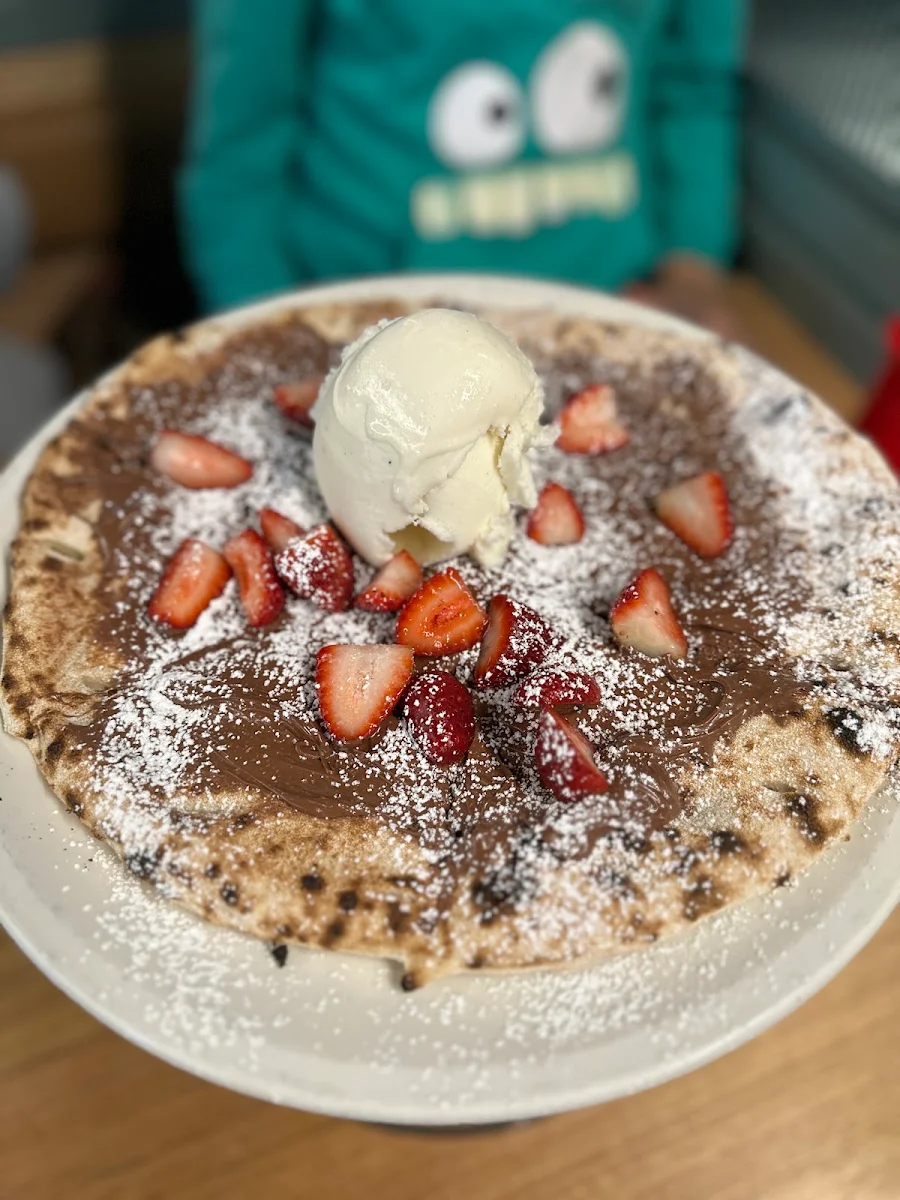 Nutella Pizza