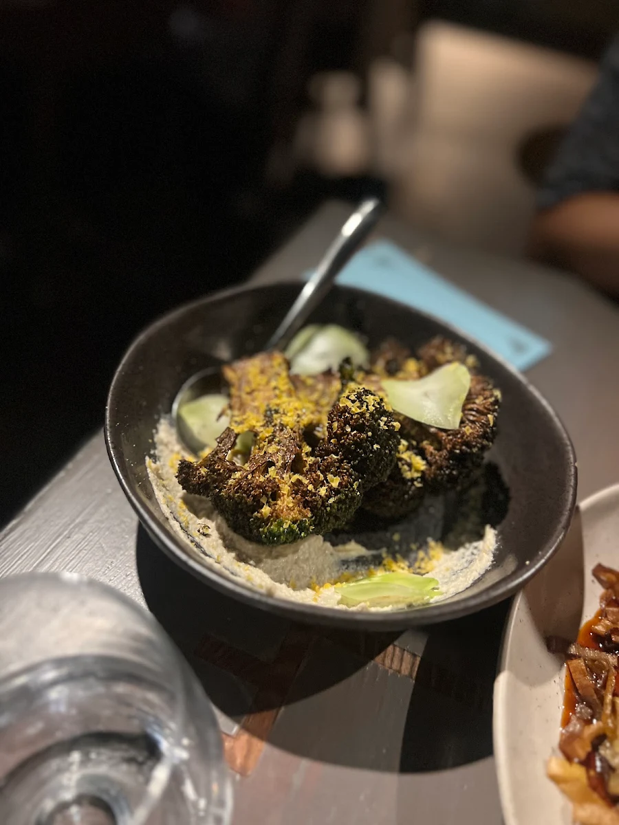Charred Broccoli, Mjølner Sydney