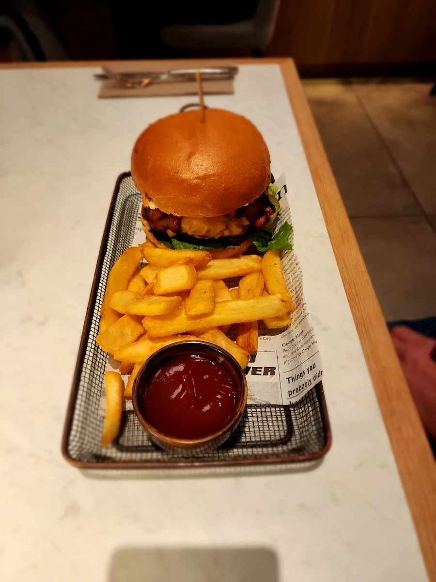 Highlights, Mantra on Sydney Airport Restaurant