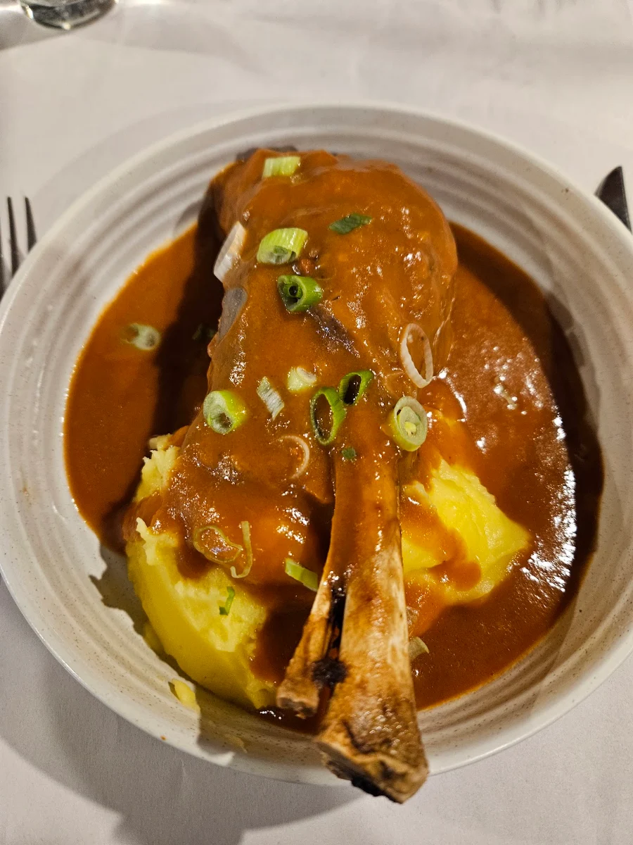 Highlights, Wok chop and grill