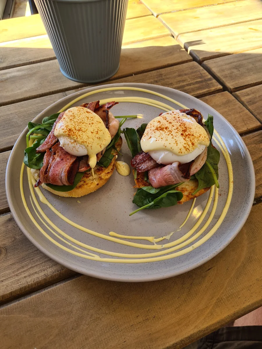 Bacon Benedict, Kinky Lizard Cafe Maylands