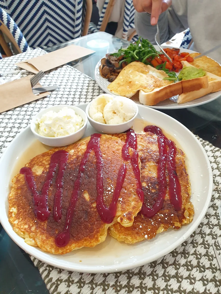 Pancakes, The Coffee House