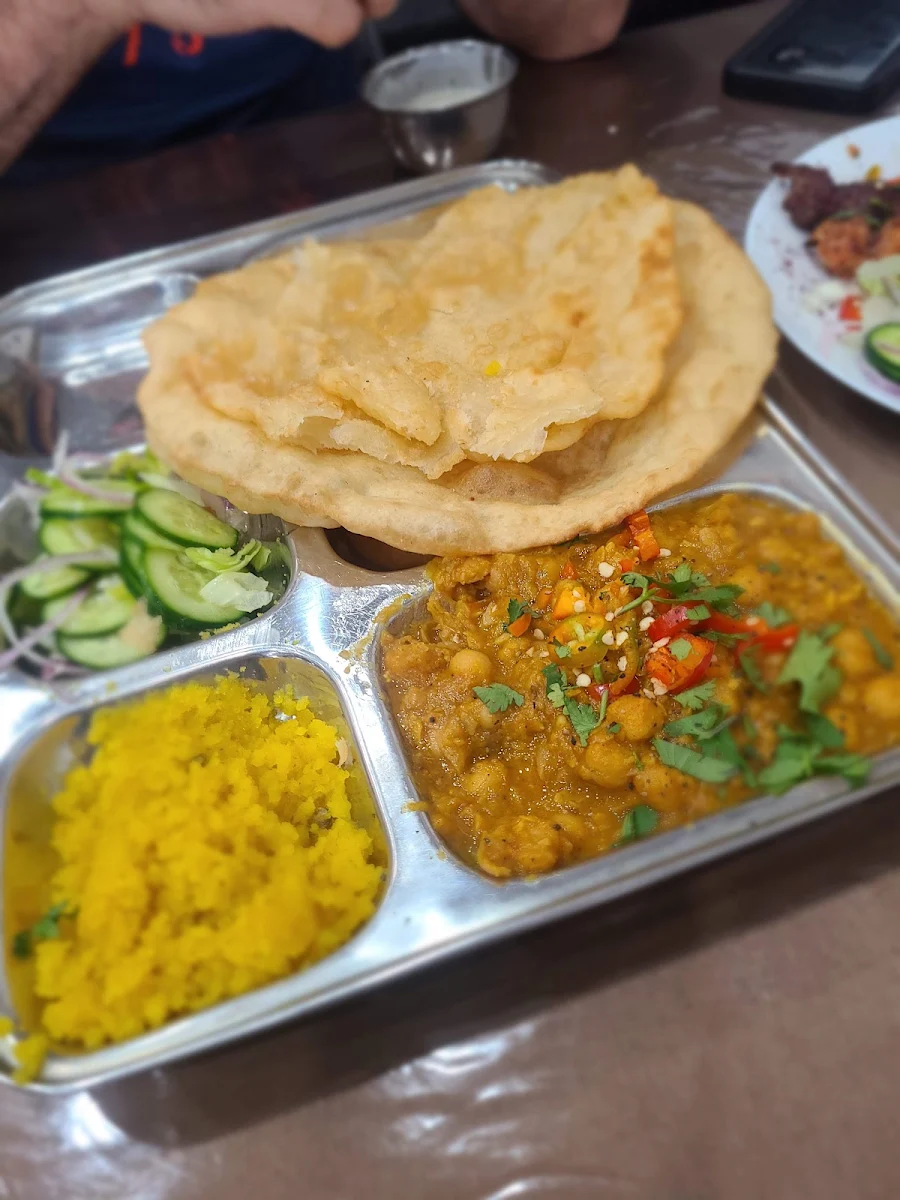 Poori Halwa, BBQ Tonight Auburn