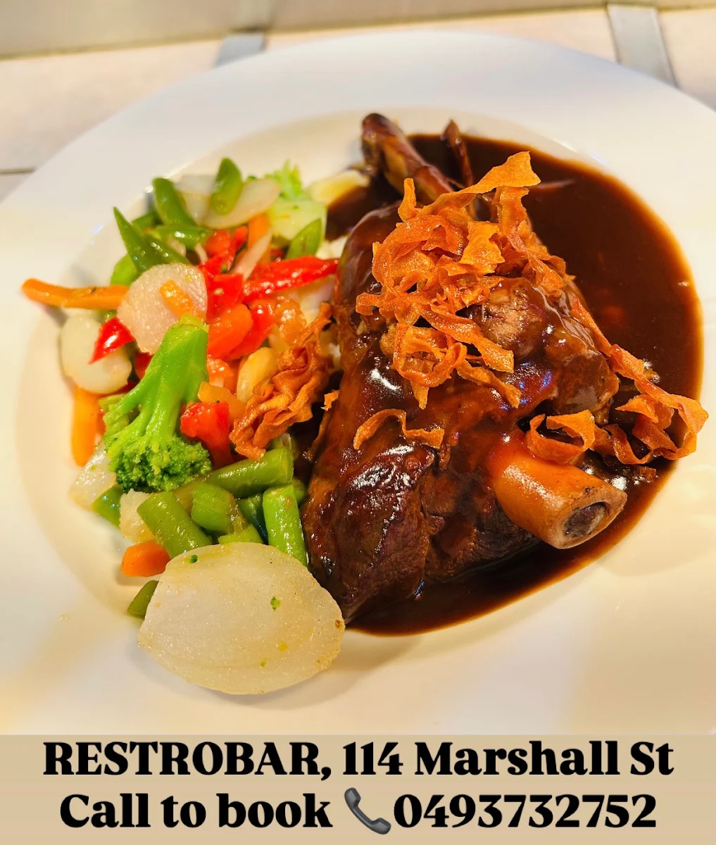 Lamb Shank, Restrobar Goondiwindi