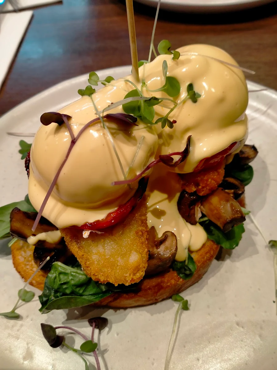 Breakfast Stack, Twisted Sista Fountain Gate Upstairs
