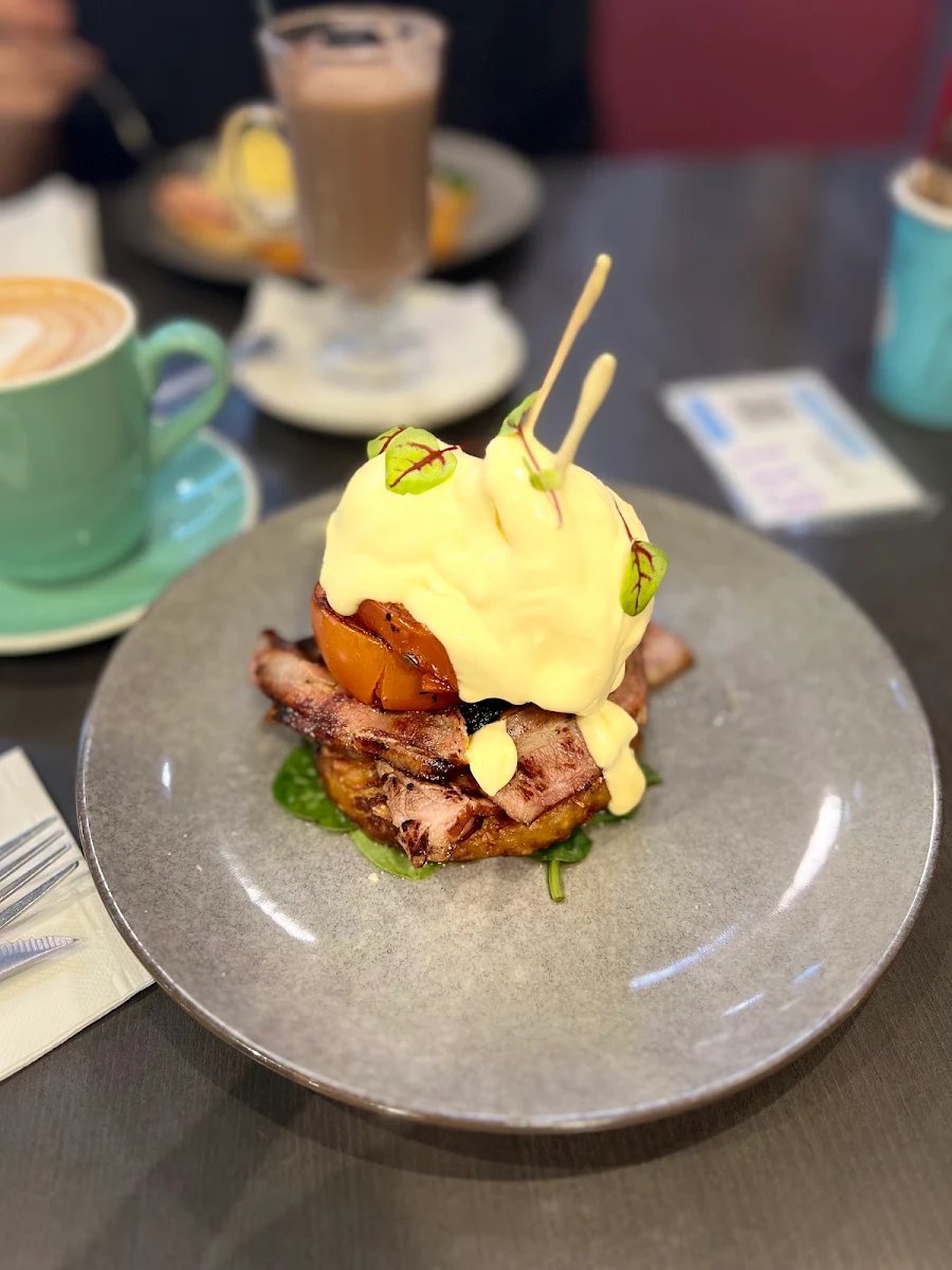 Potato Rosti Stack, Twisted Sista Fountain Gate Upstairs