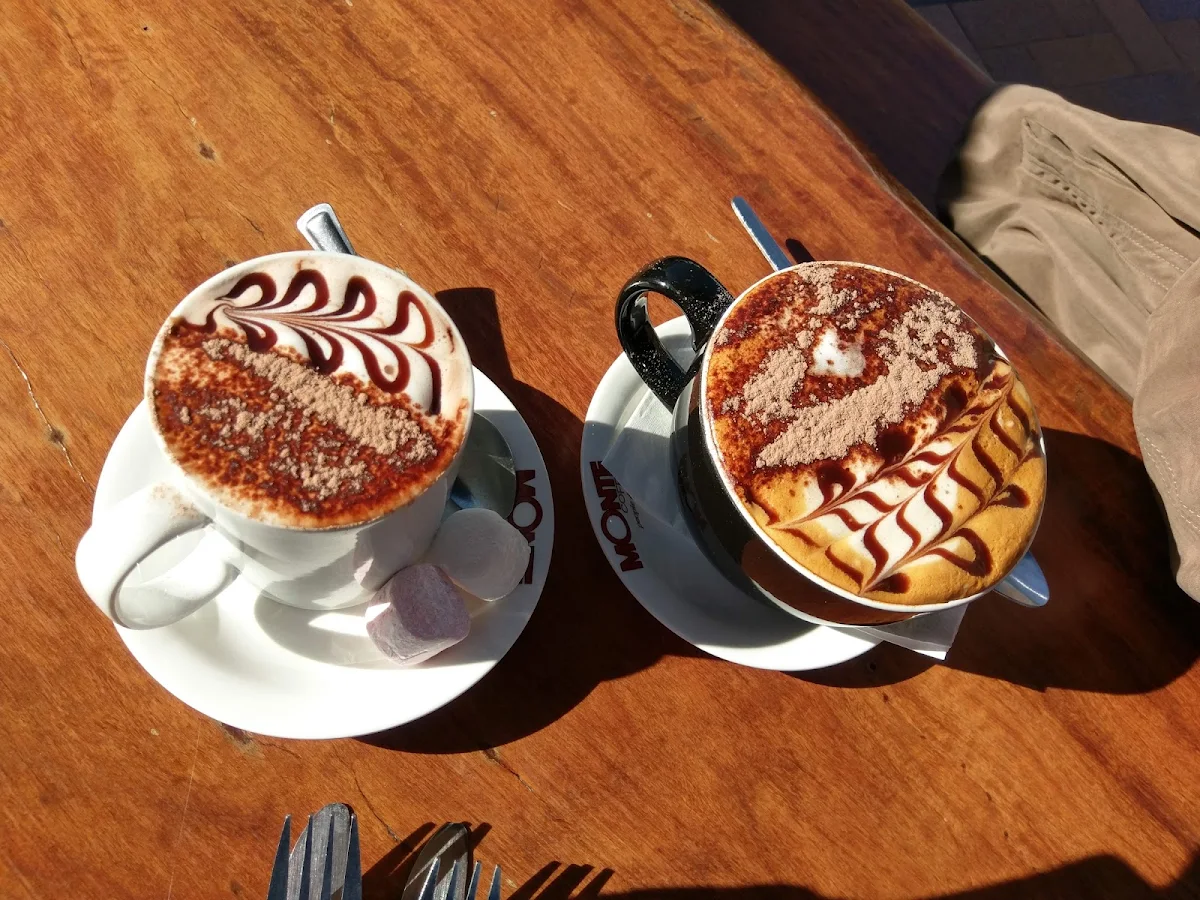 Highlights, Flavours Cafe