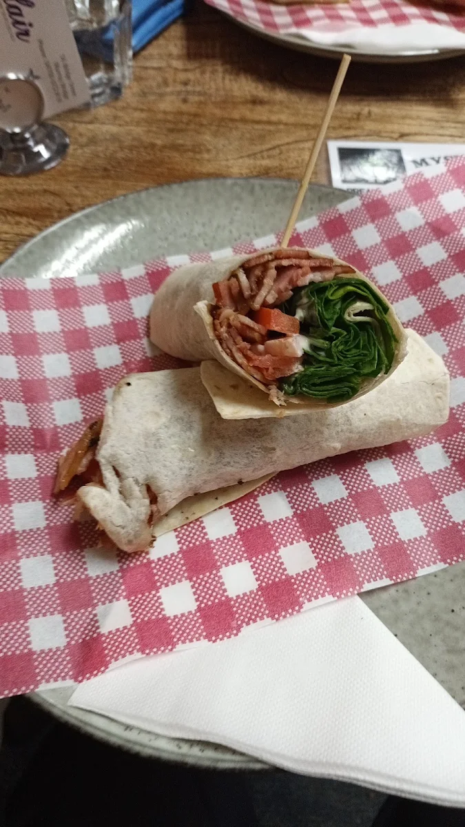 blt Wrap, Luogo