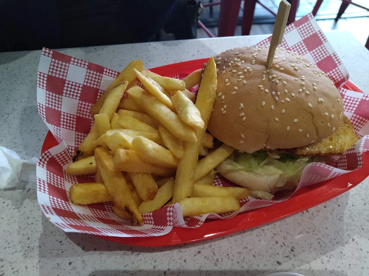 Highlights, Burgers On Broadway Ermington