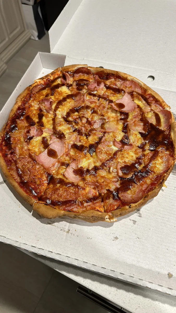 Highlights, San Remo Pizza