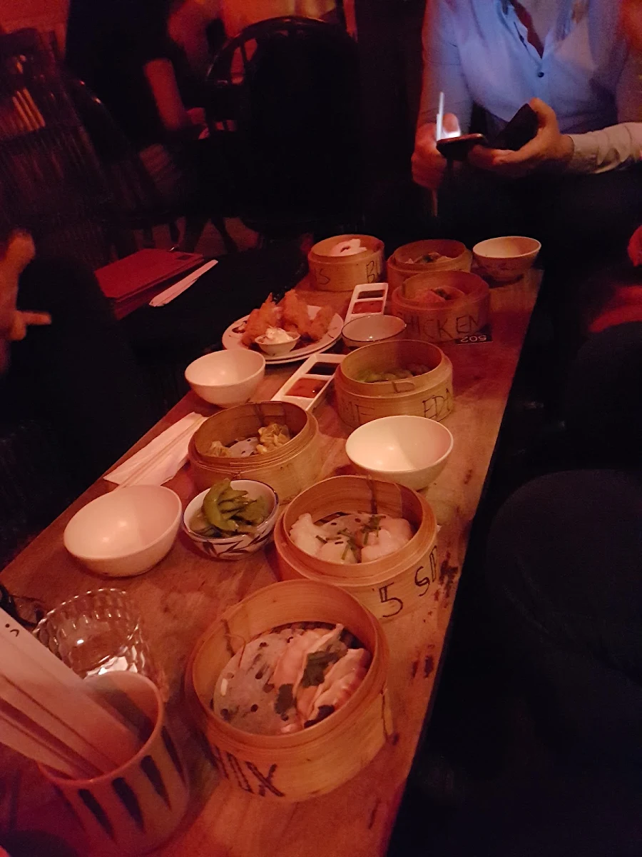 Dumpling Selection, Uncle Ming's Bar