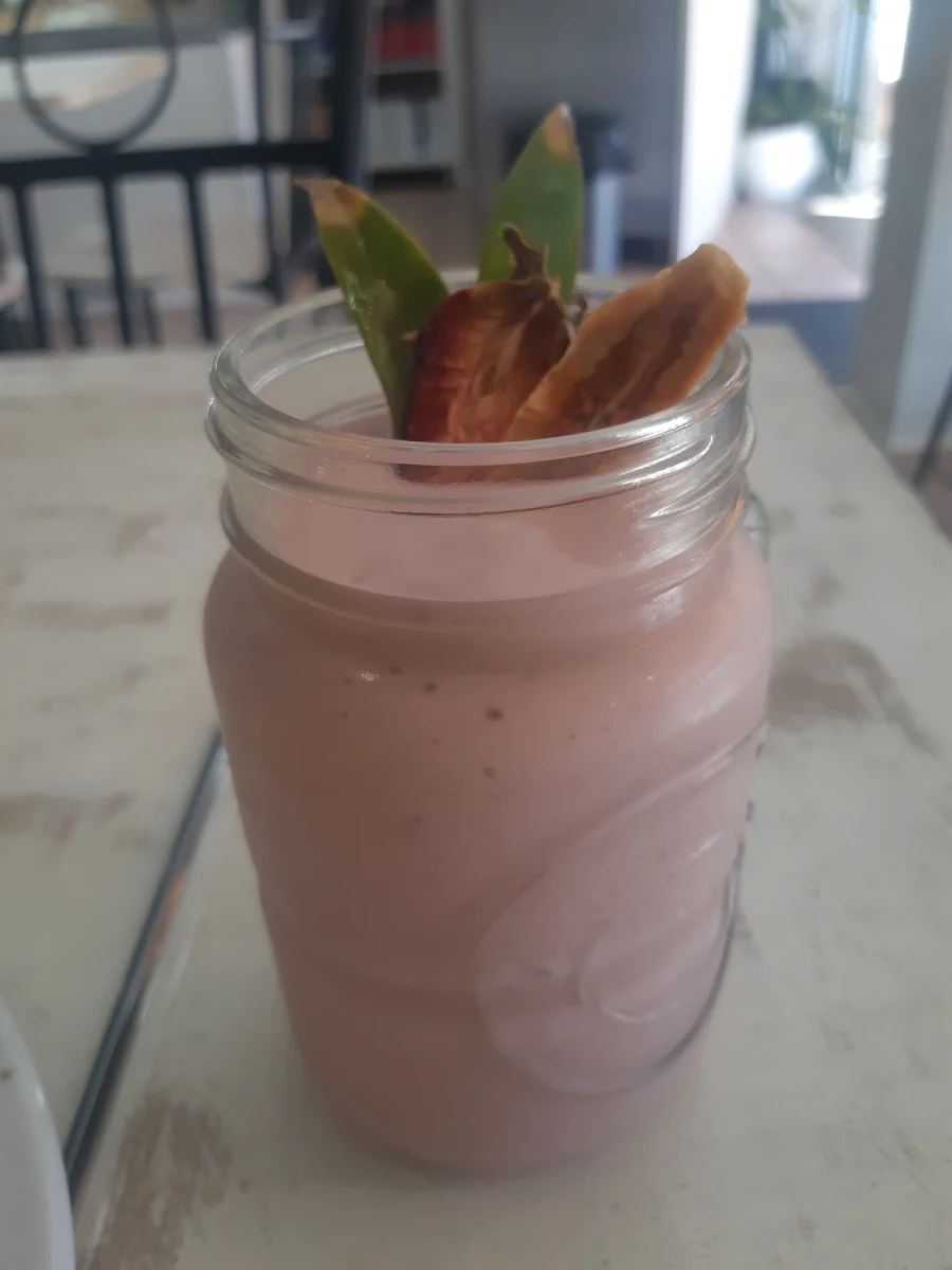 Smoothies, CRAZIES cafe