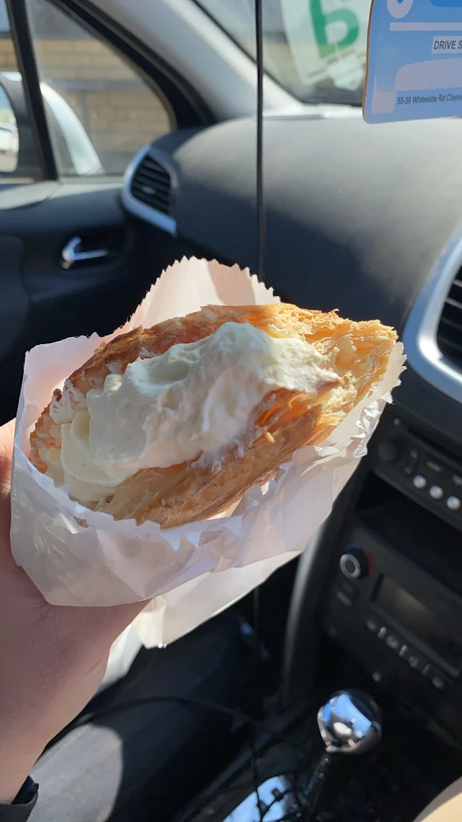 Highlights, Vaccari's East Griffith Bakery