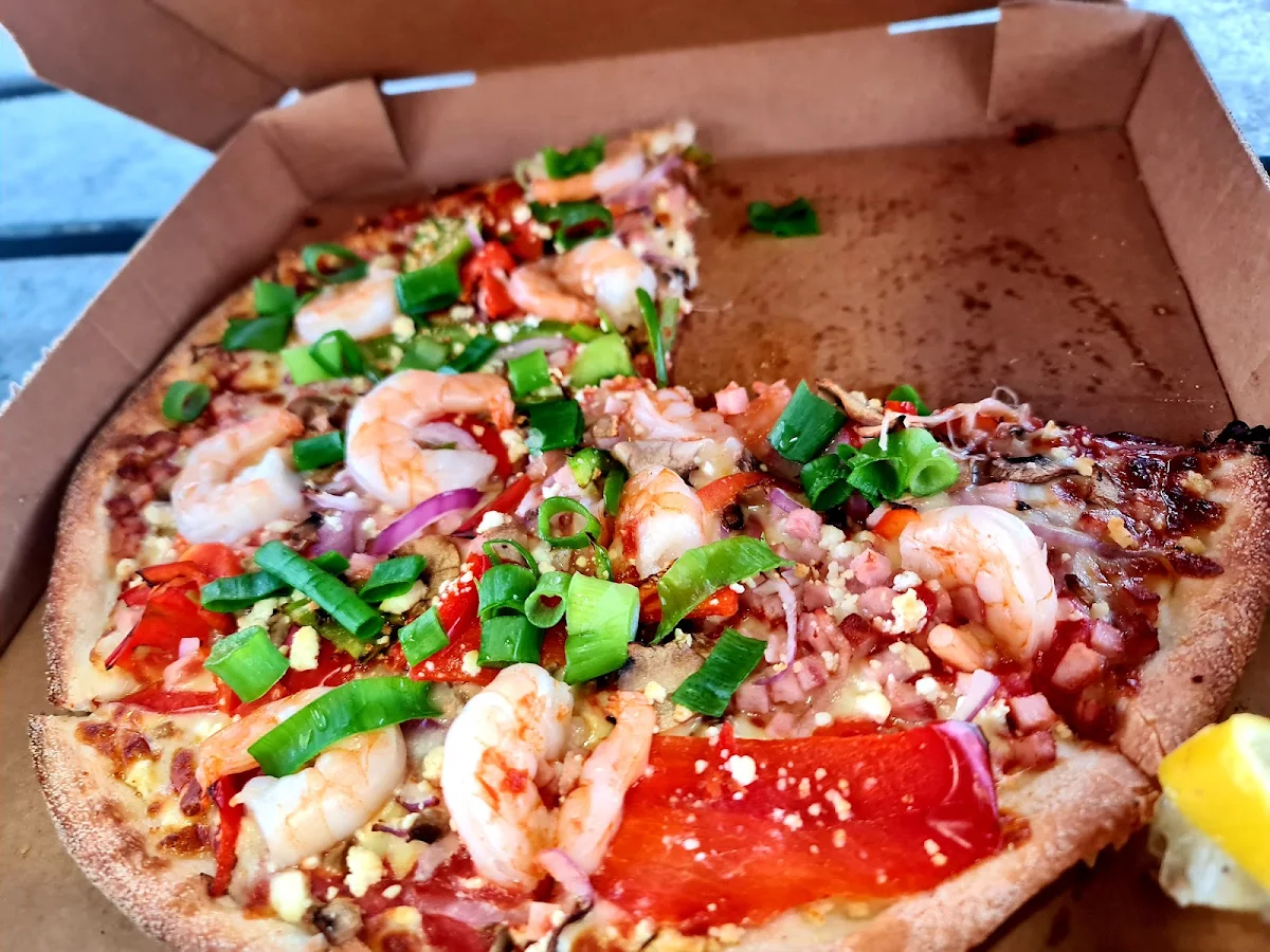 Highlights, Rossco's Pizza