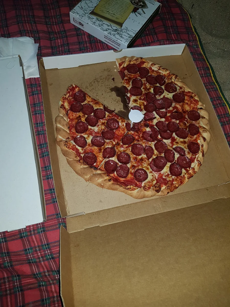 Pepperoni Pizza, Rossco's Pizza