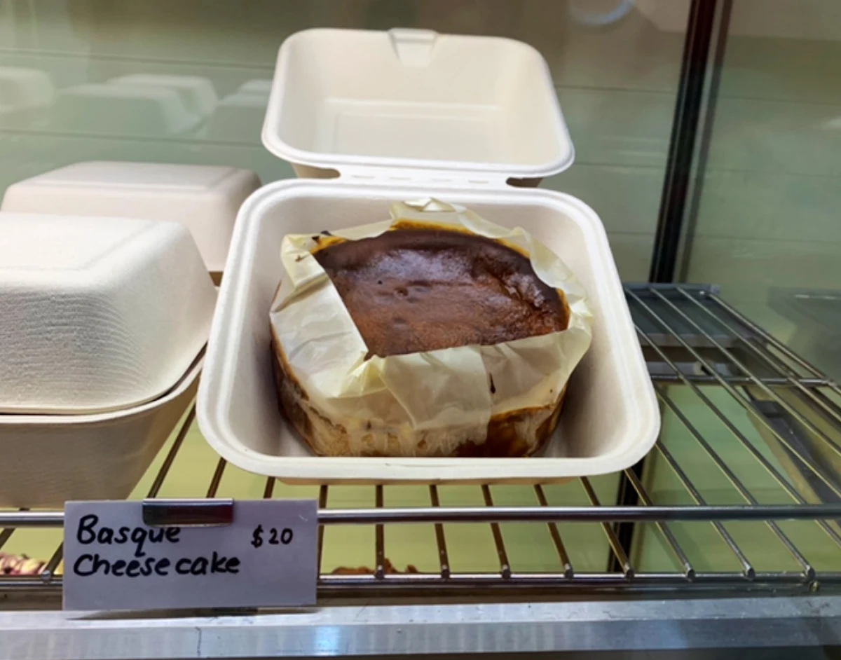 Basque Cheese Cake, TEN THOUSAND Eastwood