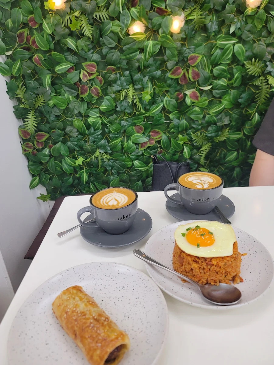 Highlights, Cafe 54