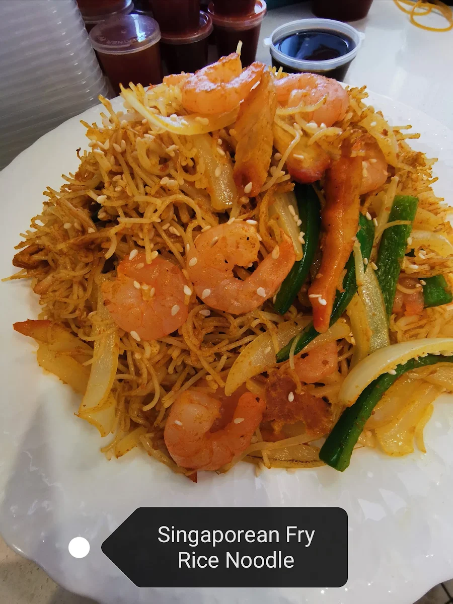 Singaporean Fried Rice Noodles Large