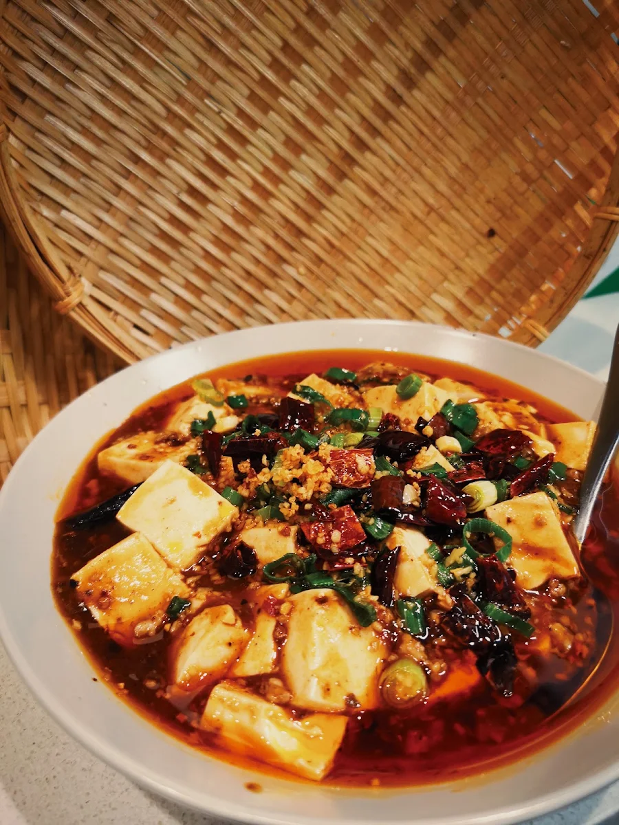 Tofu & Seasonal Vegetable in Oyster Sauce