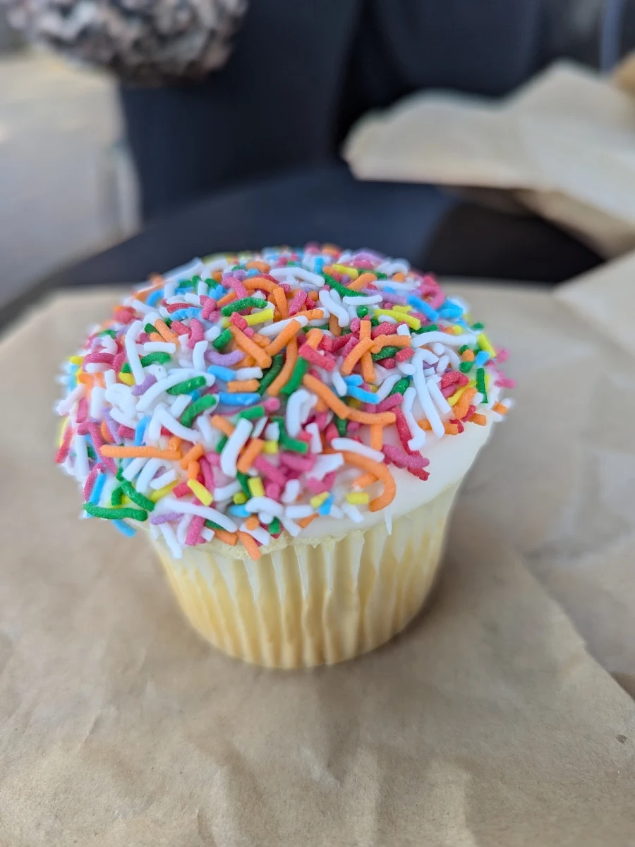 Cupcake, BAKEHOUSE - Ainslie