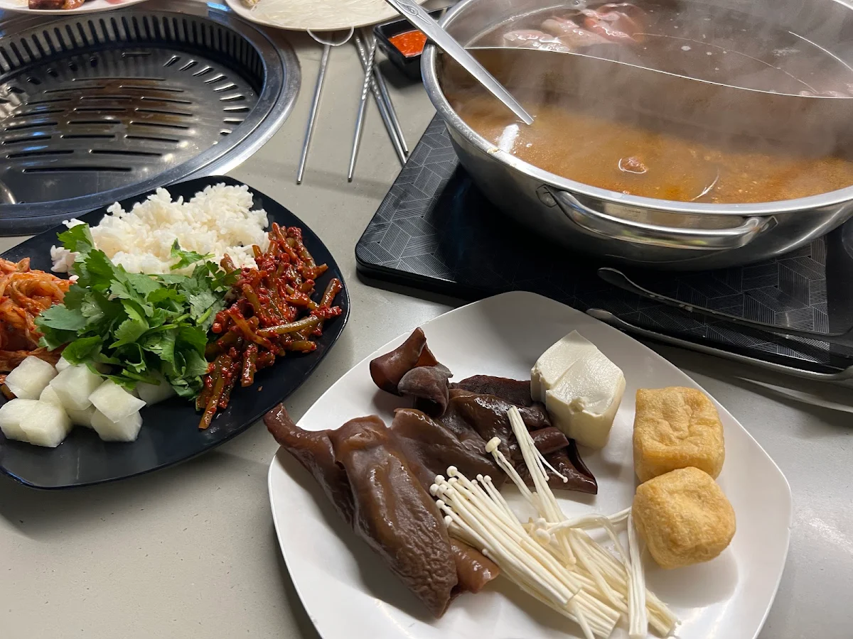 Highlights, TEN BBQ & HOTPOT