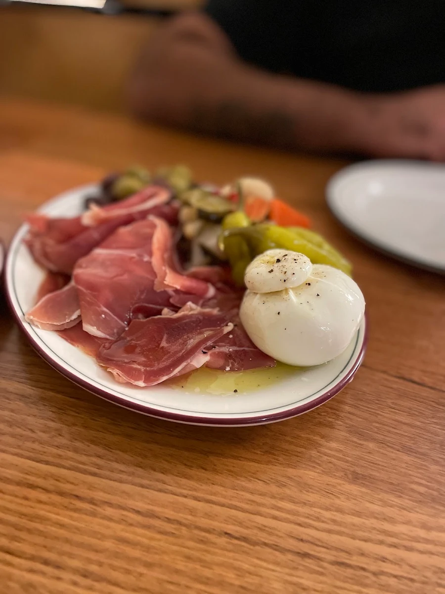 Highlights, Joanne's Pizzeria