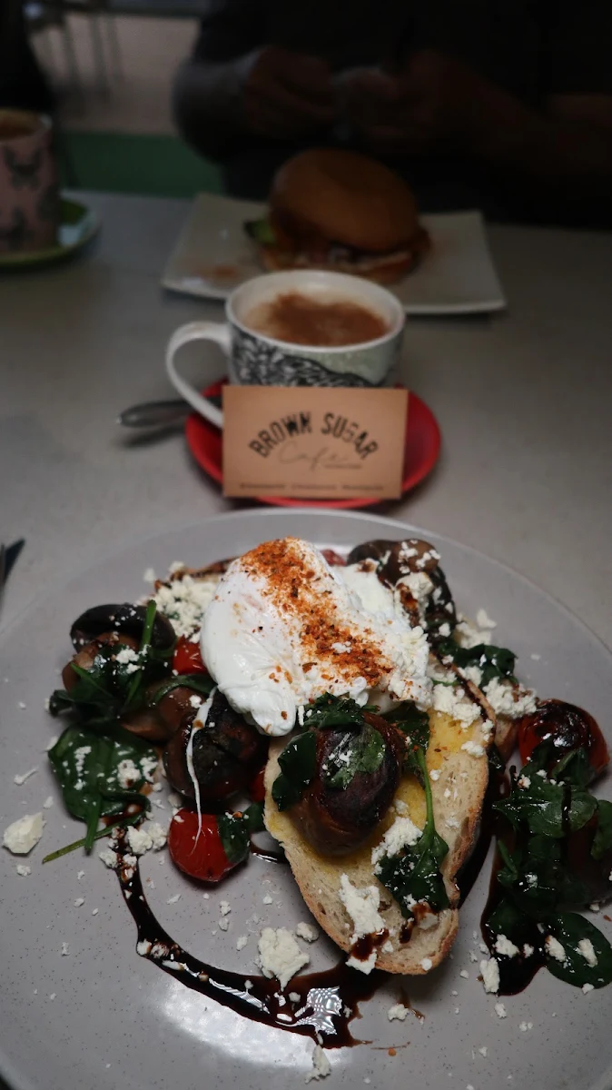 Highlights, Brown Sugar Cafe & Bar