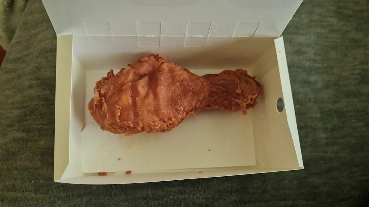 Single Fried Chicken, Red Rooster Armadale