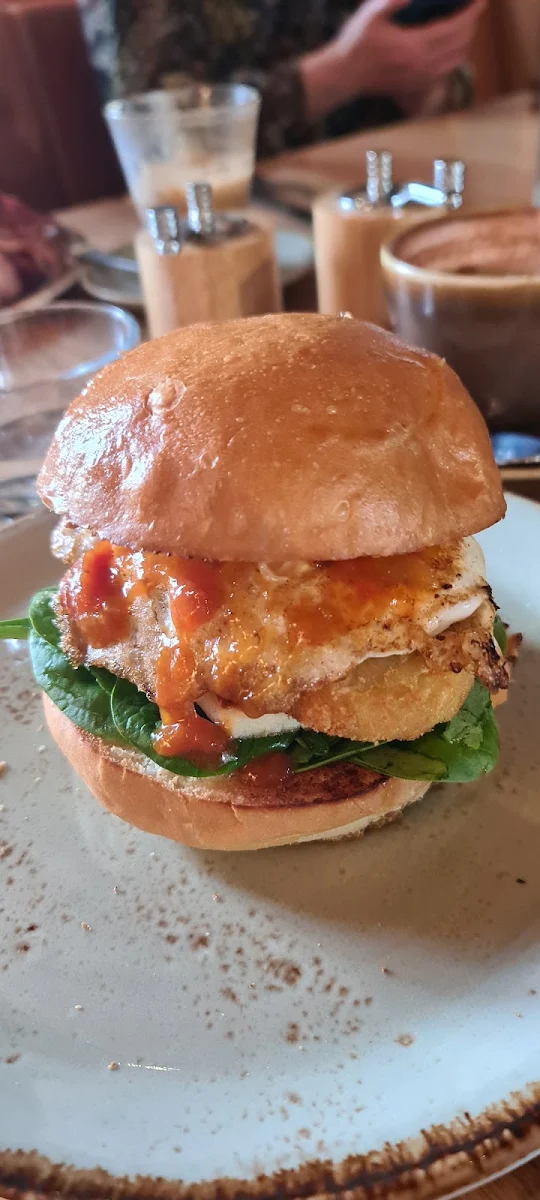 Haloumi and Egg Roll