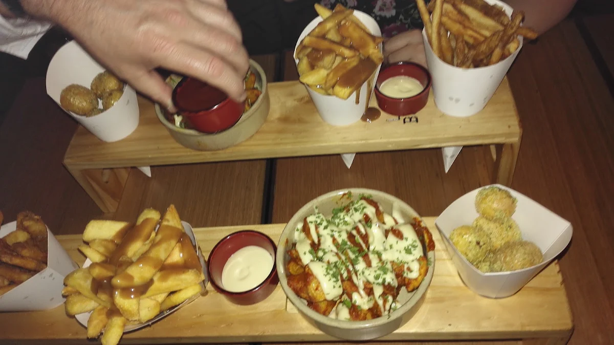 Chip Paddle, Lady Burra Brewhouse