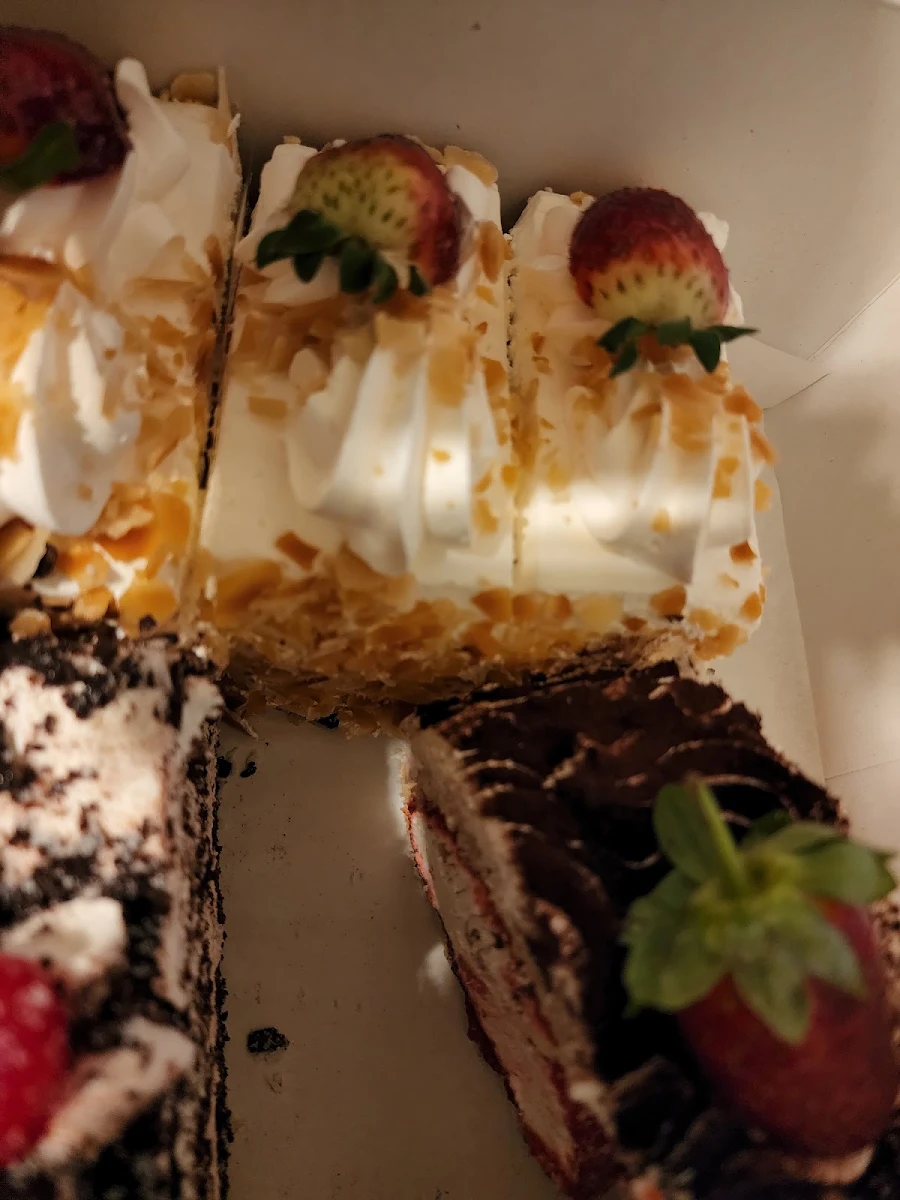 Highlights, Axilleon Cafe Cake Shop