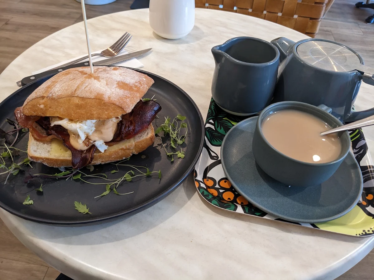 Bacon and Egg Roll English Breakfast Tea