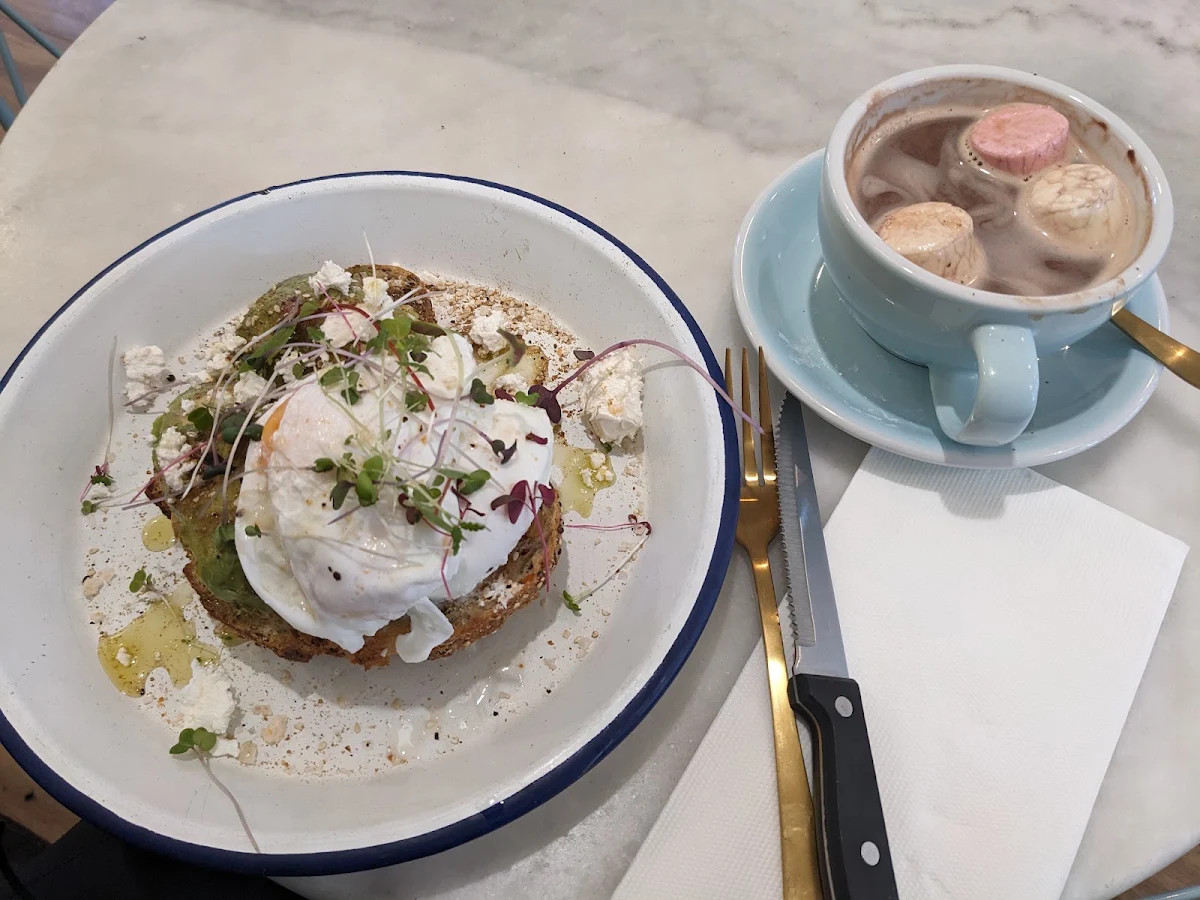 Smashed Avocado and Poached Eggs with Cashew Dukkah and Hot Chocolate