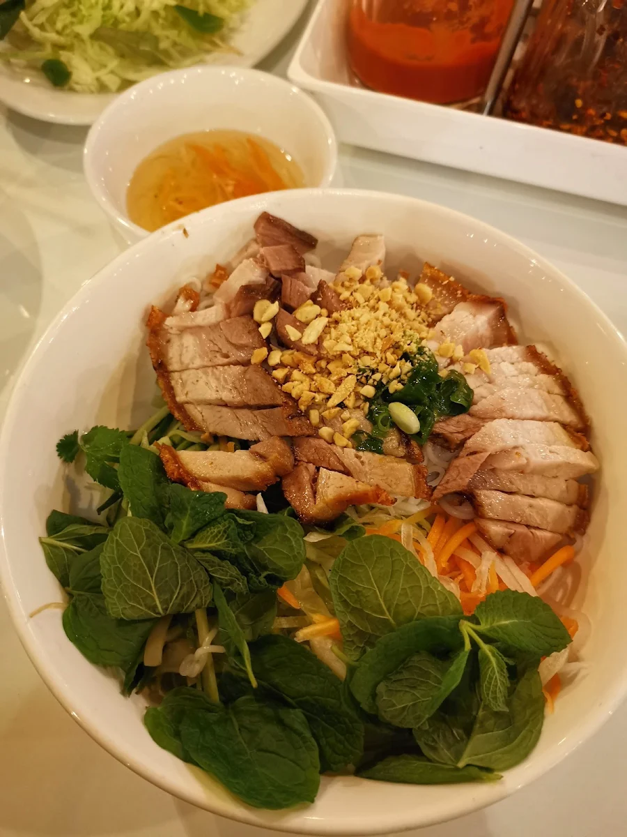 Roast Pork Vermicelli