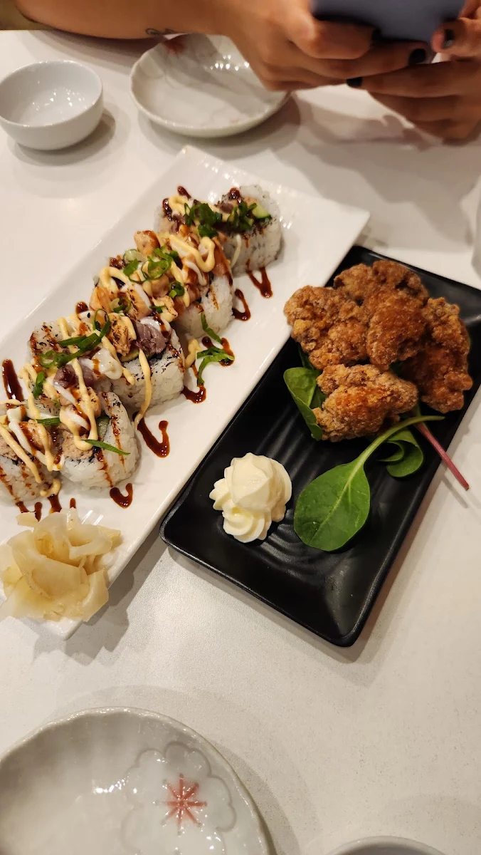 Highlights, Sushi Ichi Bar
