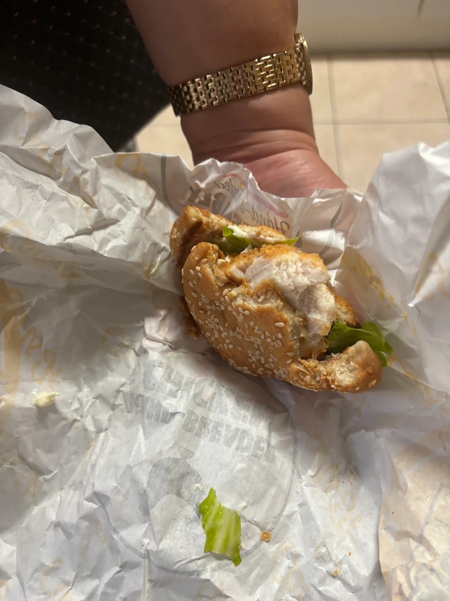 Highlights, Carl's Jr. Morayfield