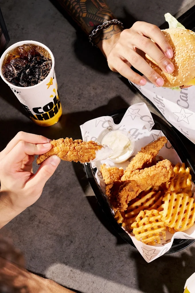 Highlights, Carl's Jr. Morayfield
