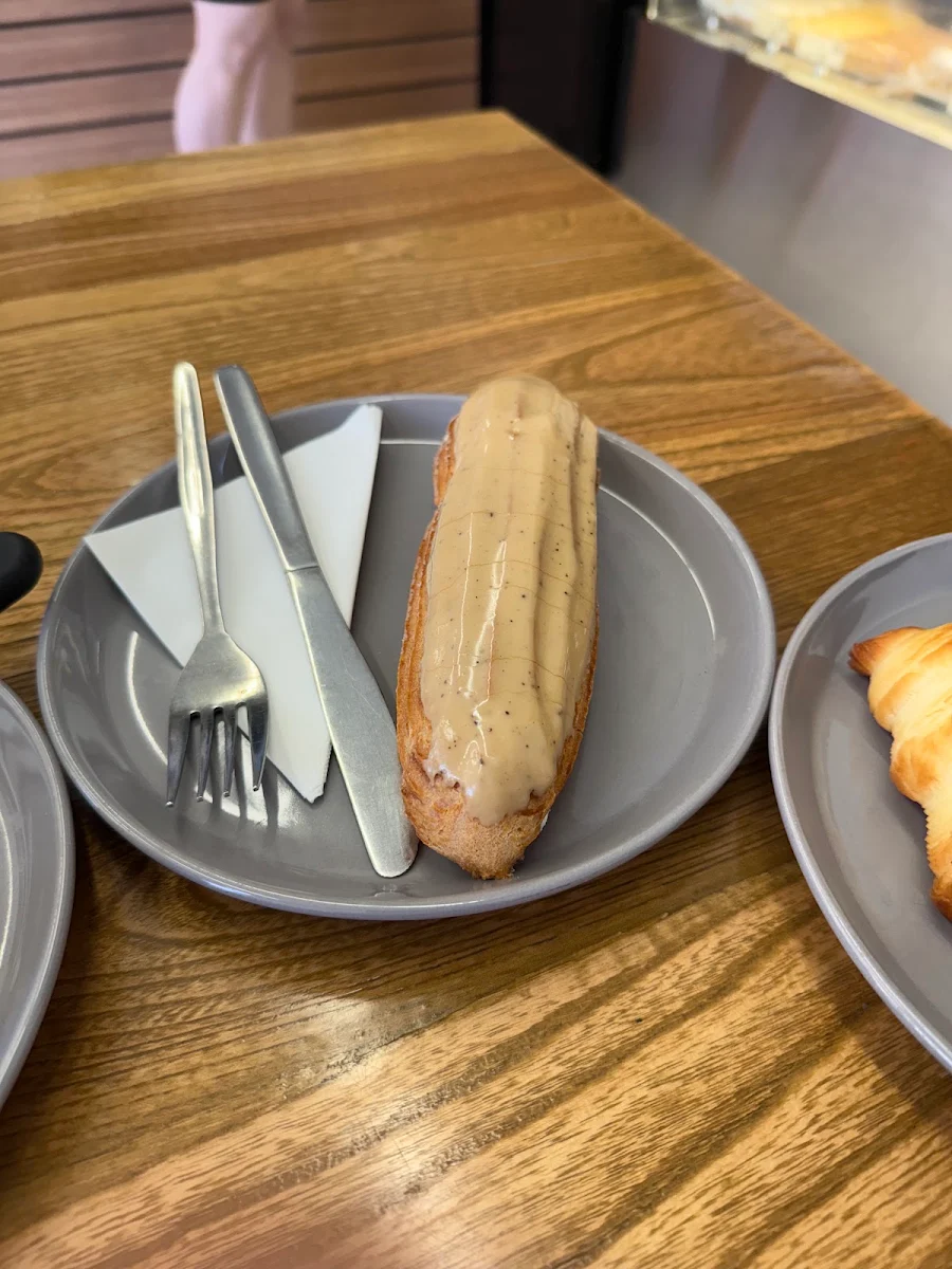 Coffee Eclair