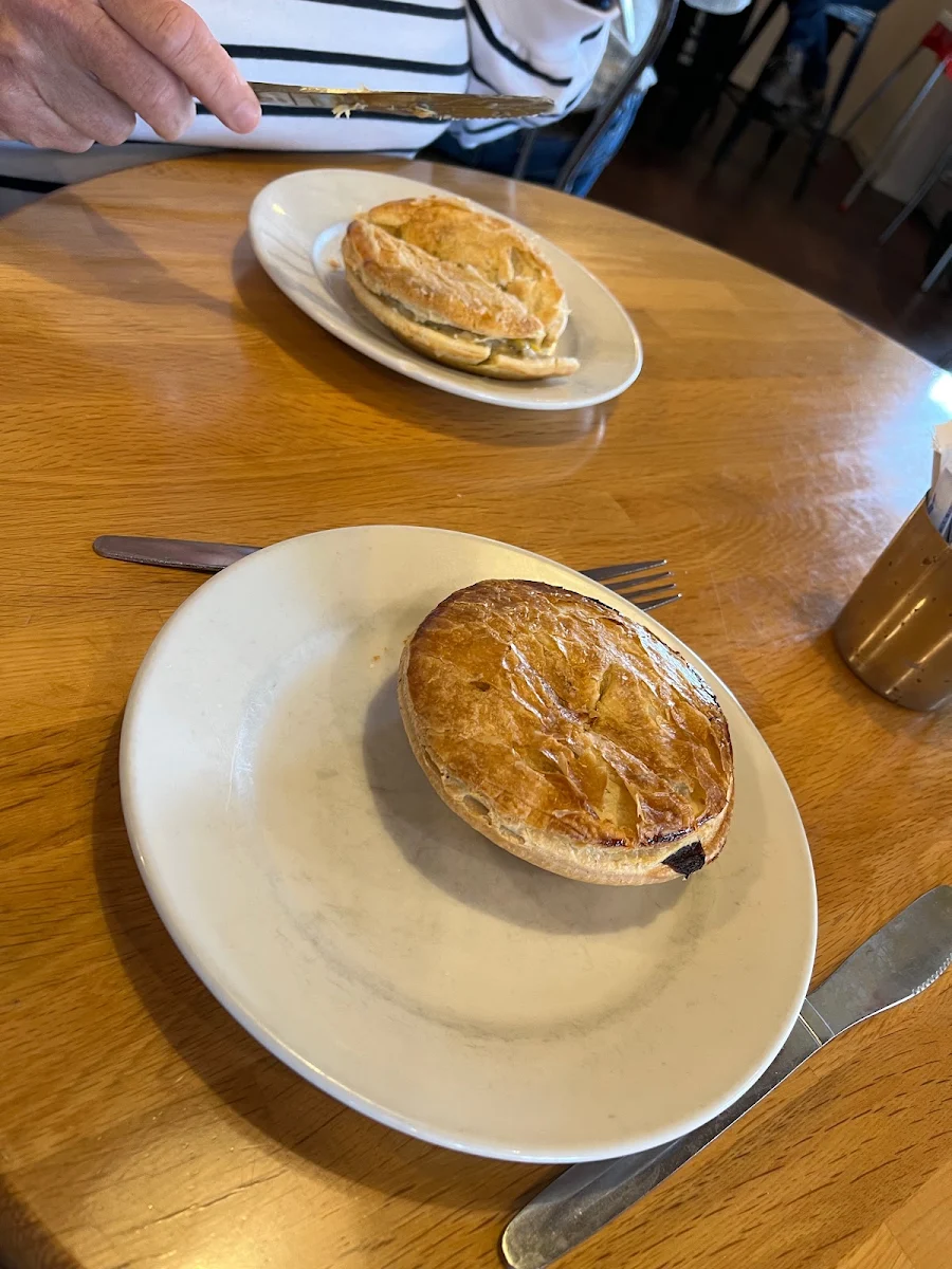 Highlights, Nimmitabel Bakery