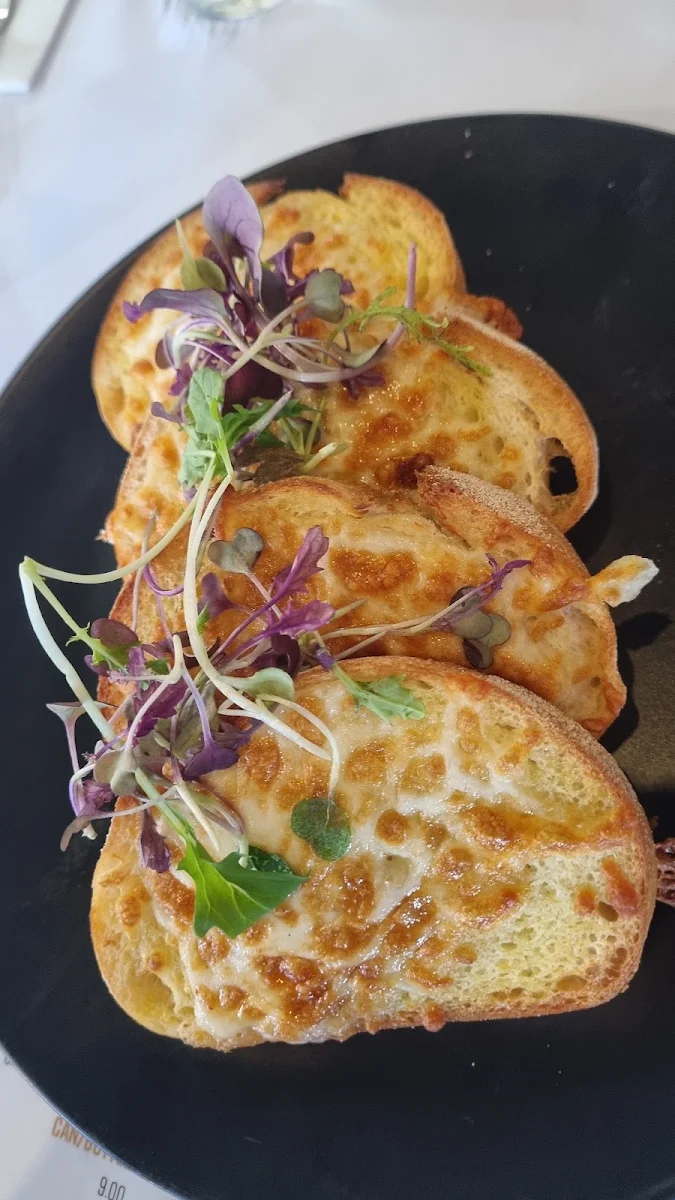 Garlic Bread, Central Bar & Restaurant