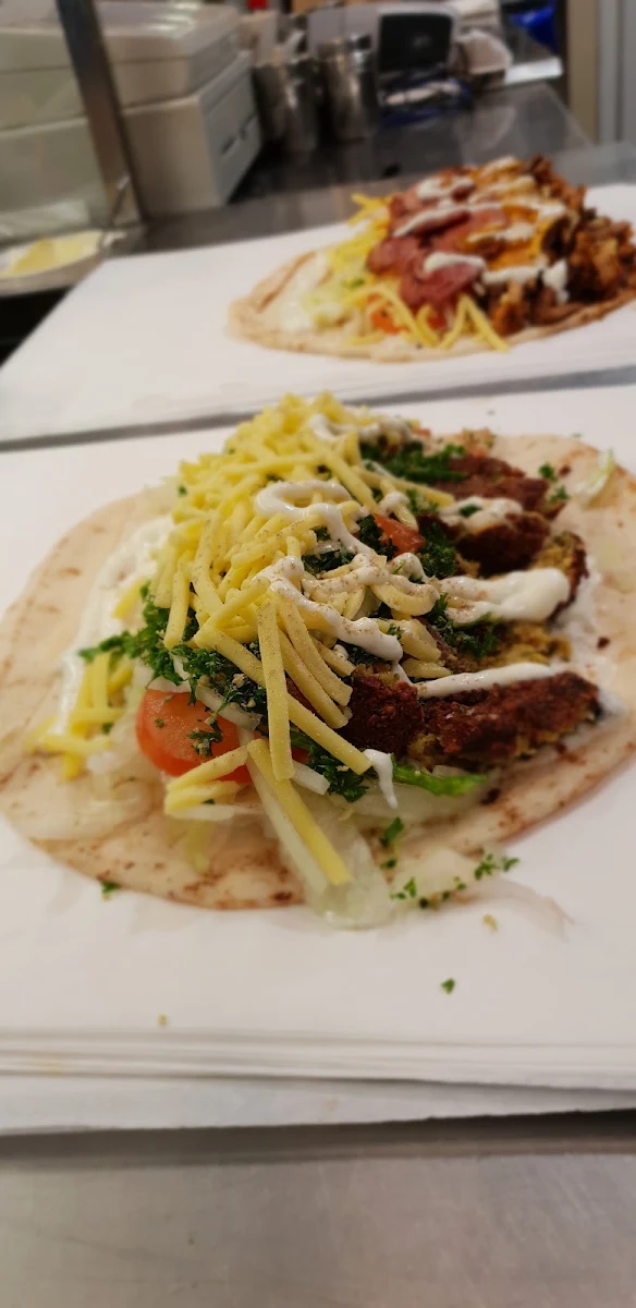 Highlights, The Snazzy Cafe and Kebabs