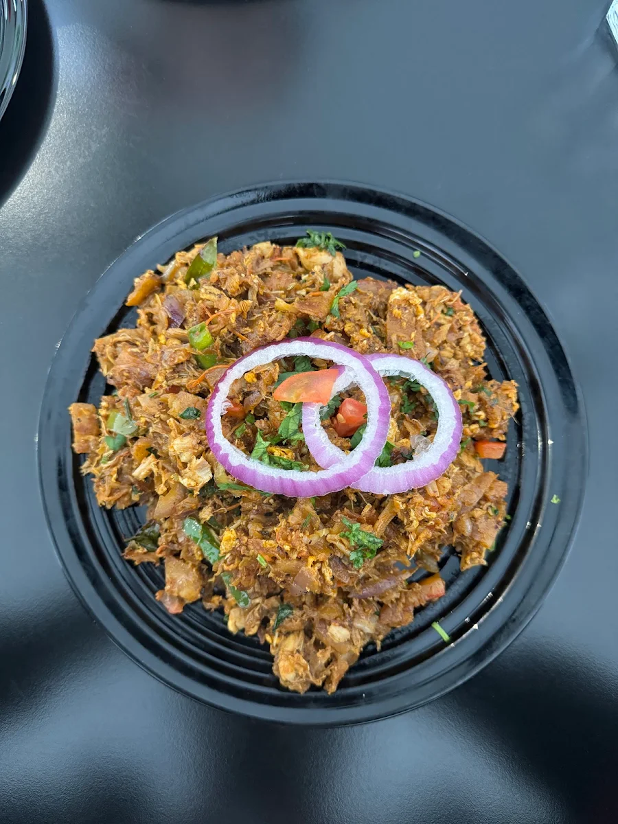 Egg Kothu Parotta, Parotta Station