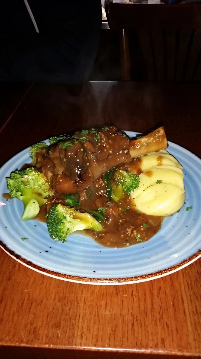 Nice Lamb Shank and Vegies
