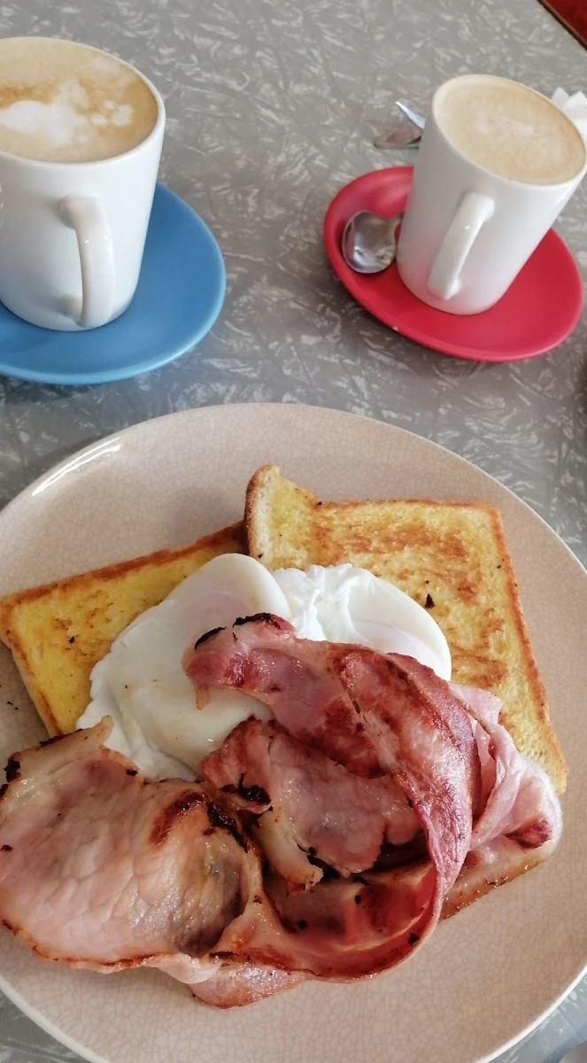 Bacon and Eggs, The Tiny Teapot Cafe