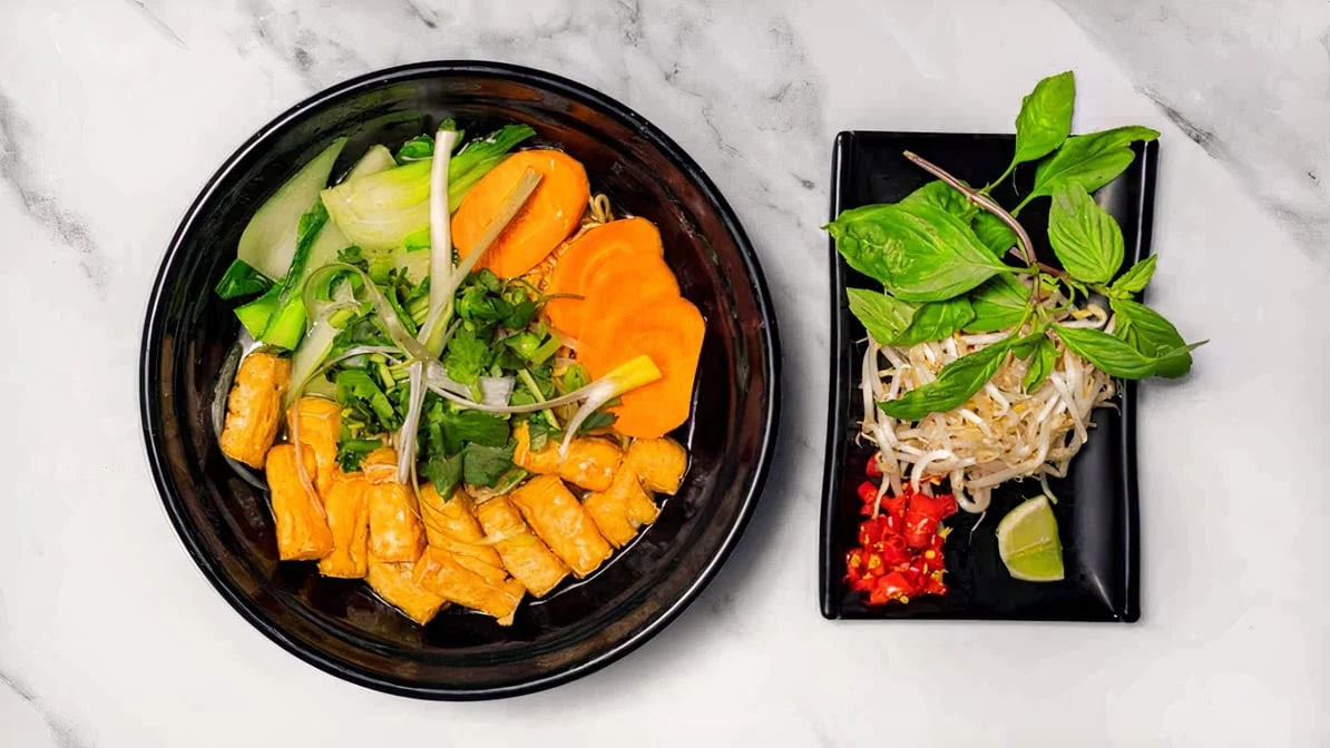 Highlights, The Pho Hamilton