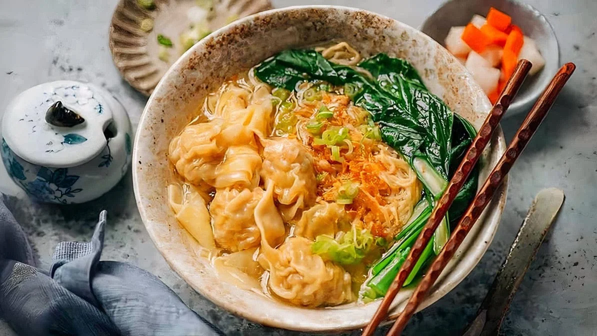 Highlights, The Pho Hamilton