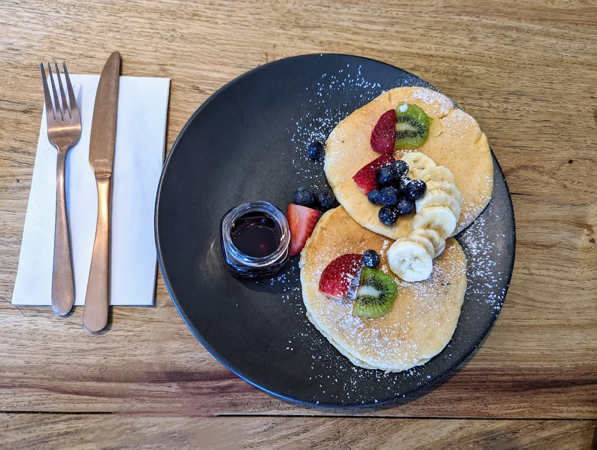 Pancakes, Hungry Grasshopper Café