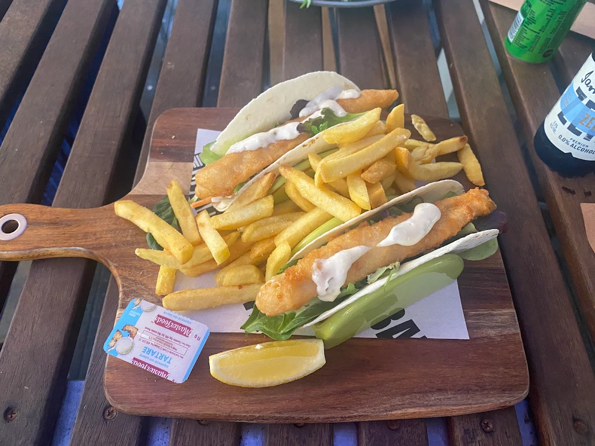 More Salad, Griffith Uni Bar Nathan (N71)