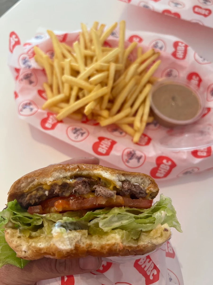 Classic Triple Cheeseburger