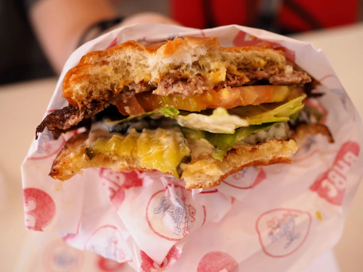 Highlights, Broken Hearts Burger Club